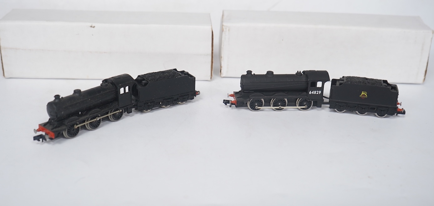 Two boxed Union Mills Models N gauge railway LNER/BR locomotives; a Class J39, and a Class J39, 64829. Condition - good.
